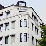 Lindenhof מלון 3*