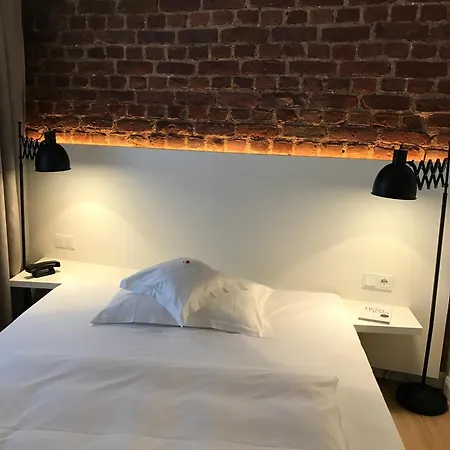 מלון Lindenhof דיסלדורף