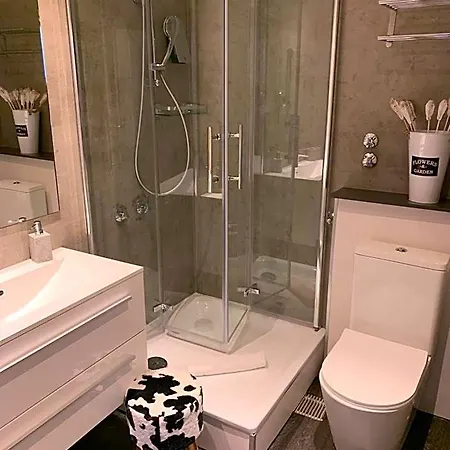 מלון Lindenhof 3*